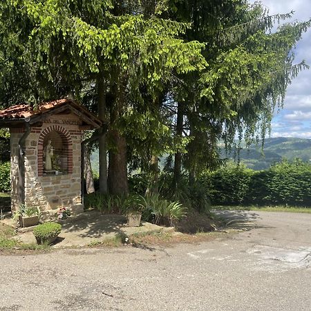 Case Vista Alta Langa, Appartement Bella Vista Cravanzana エクステリア 写真